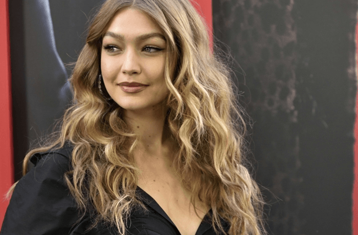5 Easy and Chic Formal Hairstyle Ideas For Long Hair | VS Sassoon New Zealand 5 Easy and Chic Formal Hairstyle Ideas For Long Hair | VS Sassoon New Zealand