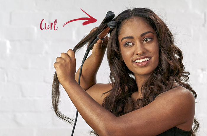 How to curl your hair with a straightener