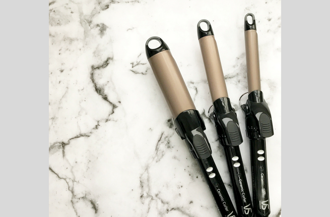 how to curl hair with a curler